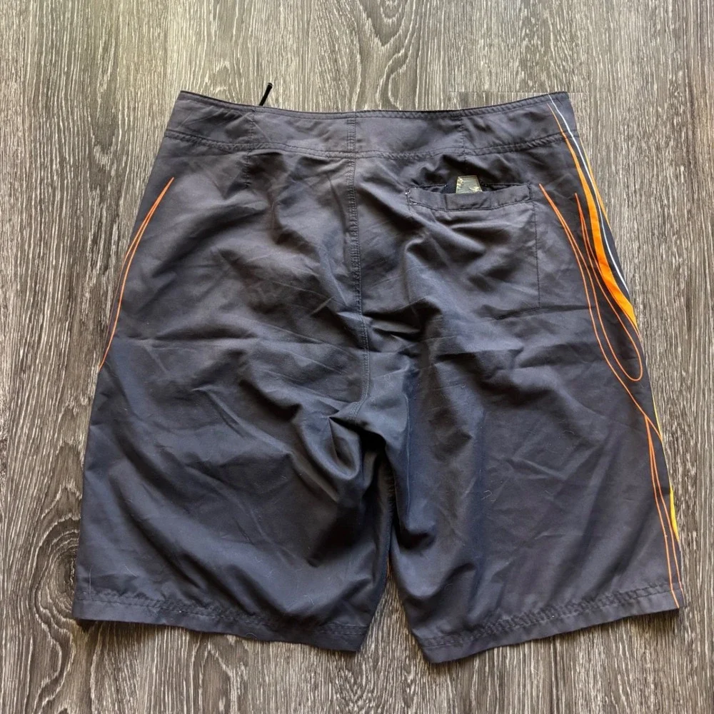 Vintage Y2K No Boundaries Flame Fire Board Shorts Size 34
